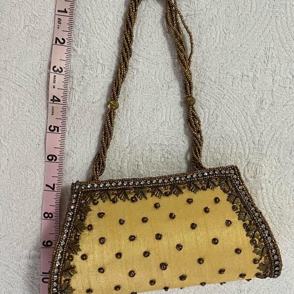 Tiny clutch NWOT - Picture 6 of 6